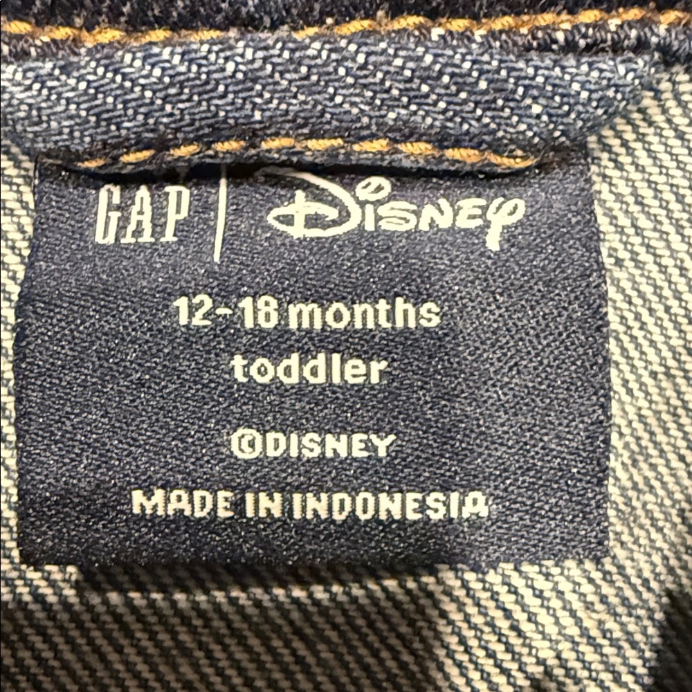 Gap Disney Toddler Jean Jacket with Minnie Mouse - Blue and Red - Picture 2 of 7